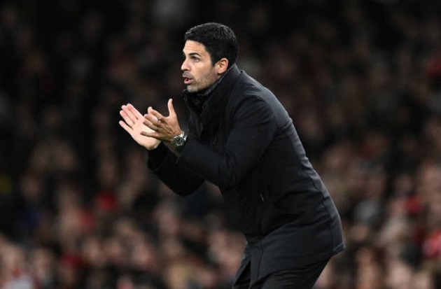 HLV Mikel Arteta đang áp dụng cách tiếp cận cẩn trọng để nuôi dưỡng tài năng của Dowman