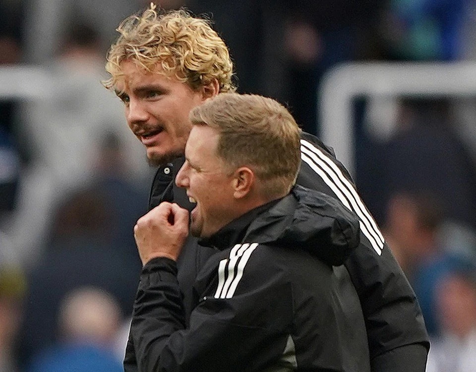 Woltemade giống như một phiên bản hiện đại của Dennis Bergkamp hơn là Thierry Henry