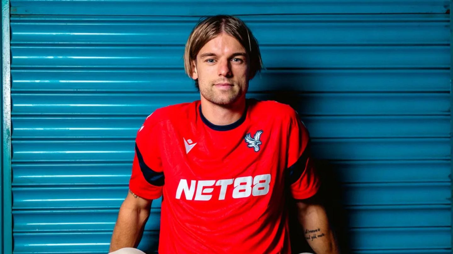 Borna Sosa: món hời 3 triệu bảng từ Ajax giúp Crystal Palace gia cố hàng thủ chắc như bê tông.