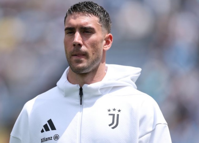 Dusan Vlahovic đang đối mặt với tương lai mờ mịt 