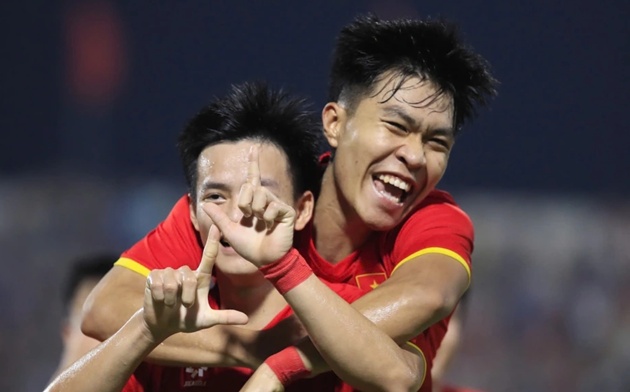 Sau hơn 70 phút bế tắc, Thanh Nhàn đã tỏa sáng với pha ghi bàn đẳng cấp